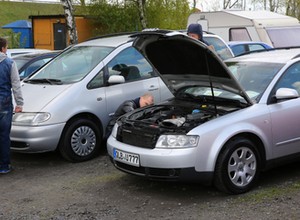 Znów sprowadzamy więcej aut - łatwiej o młodszego diesla niż benzynę