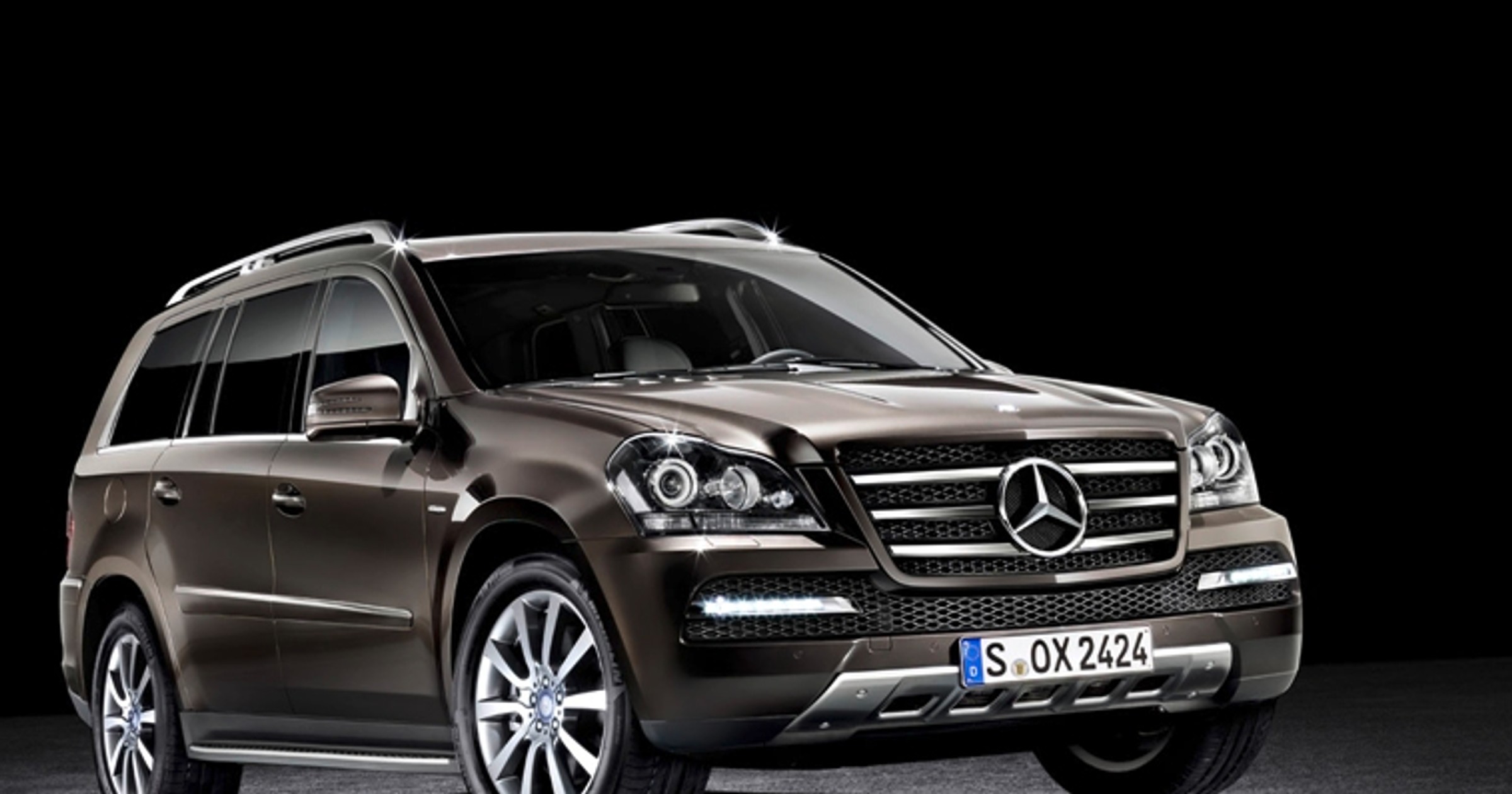 Mercedes GL Grand Edition bezwstydnie ocieka luksusem 
