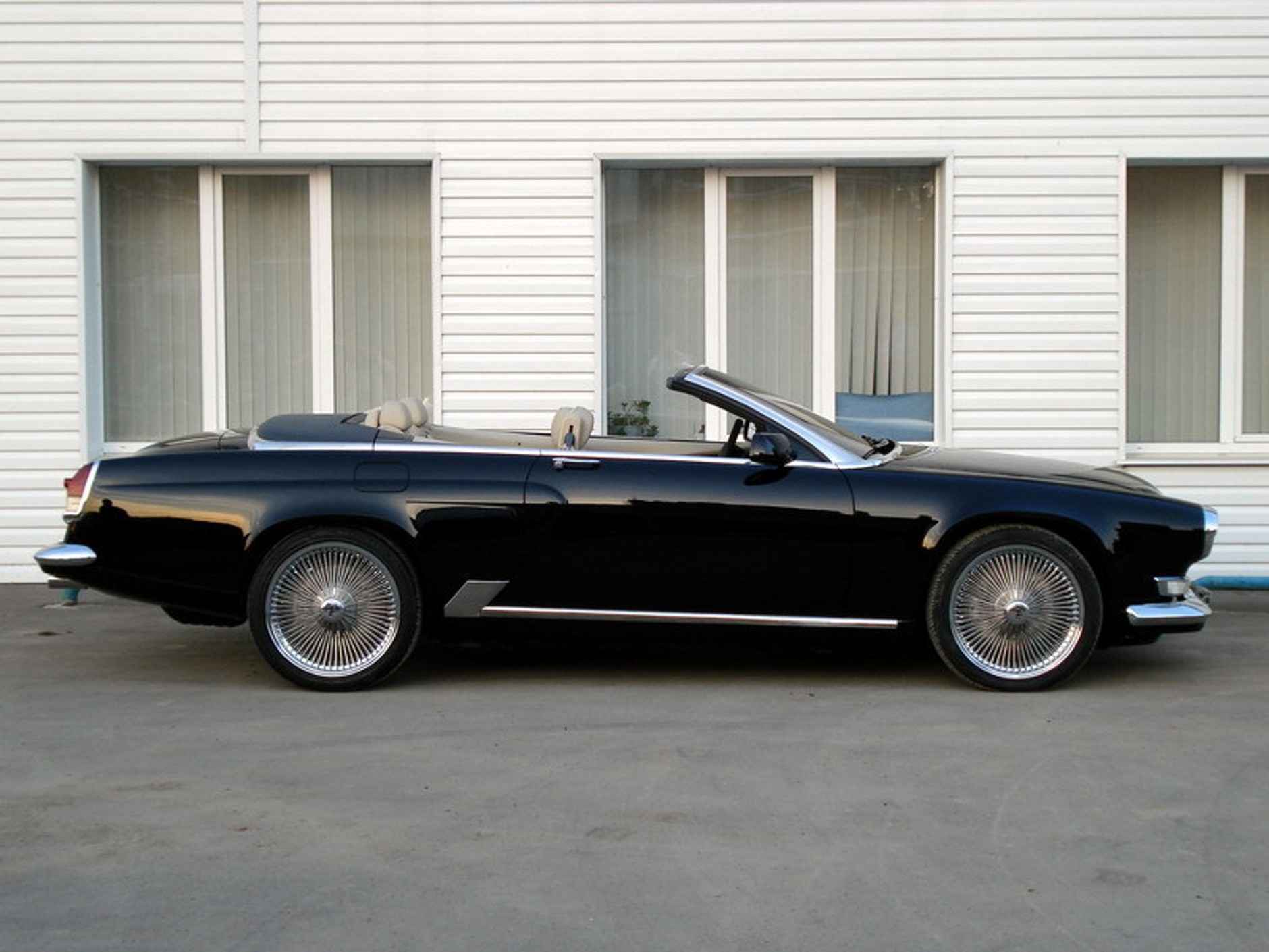 Wołga V8 Roadster – powrót starych czasów?