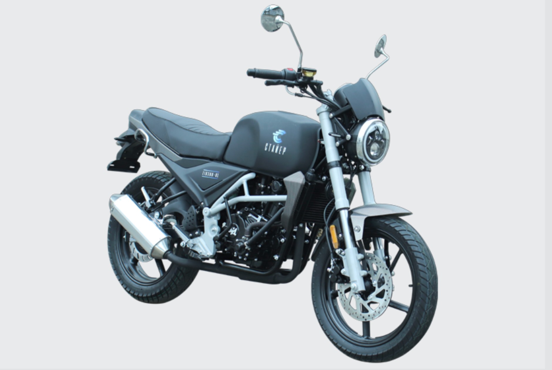 Flagowy model motocykla Zakładów im. Diegtiariewa – "trzysetka"