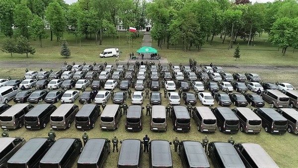 Straż Graniczna dostała 113 nowych samochodów