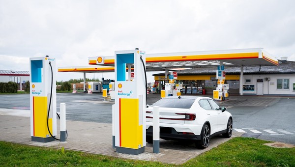 80 proc. w 10 minut. To może być przełom w ładowaniu samochodów elektrycznych