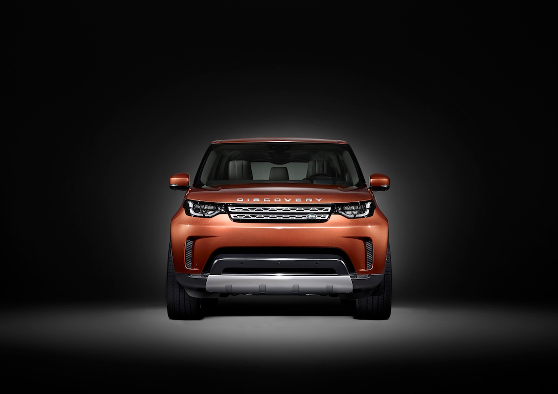 Nowy Land Rover Discovery
