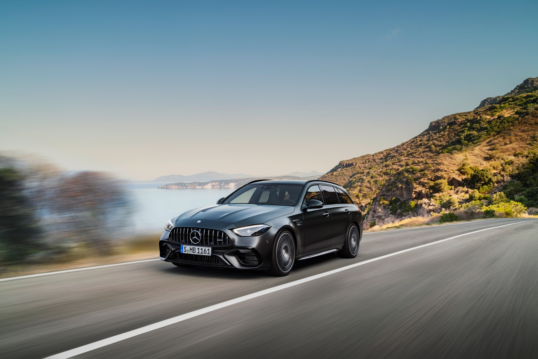 Mercedes-AMG C 63 S E Performance