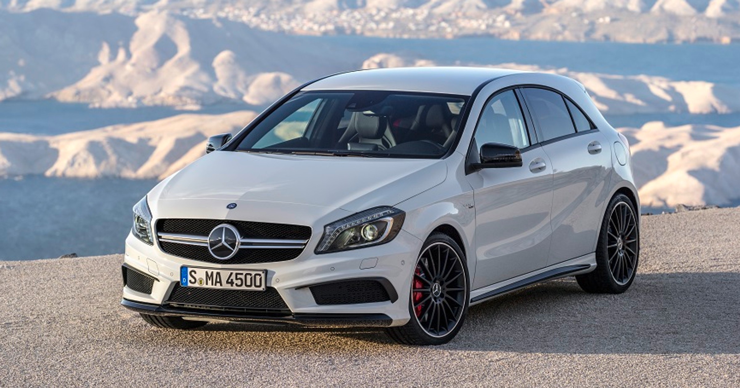 Mercedes-Benz A 45 AMG