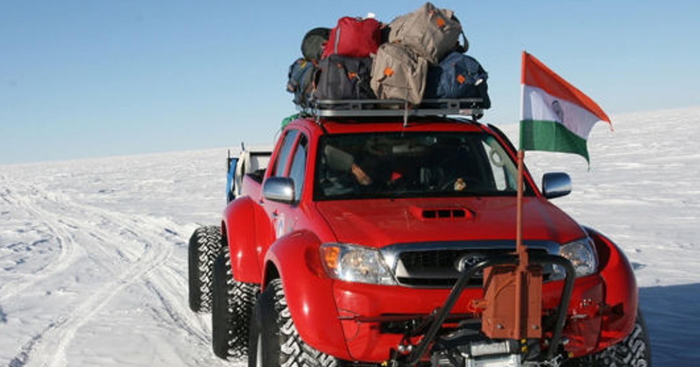Toyoty Hilux dotarły na Biegun Południowy