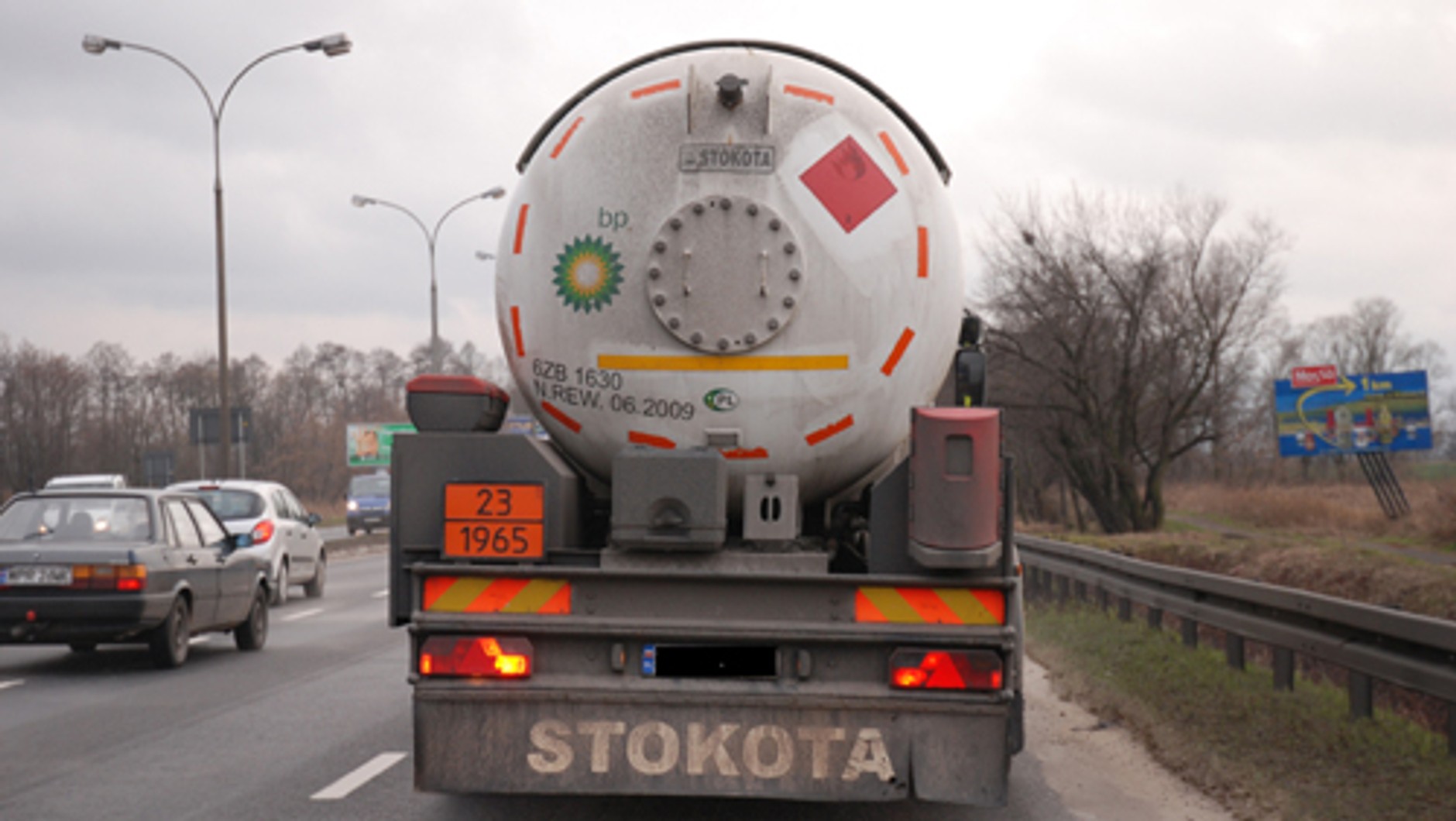 Cóż też on wiezie?