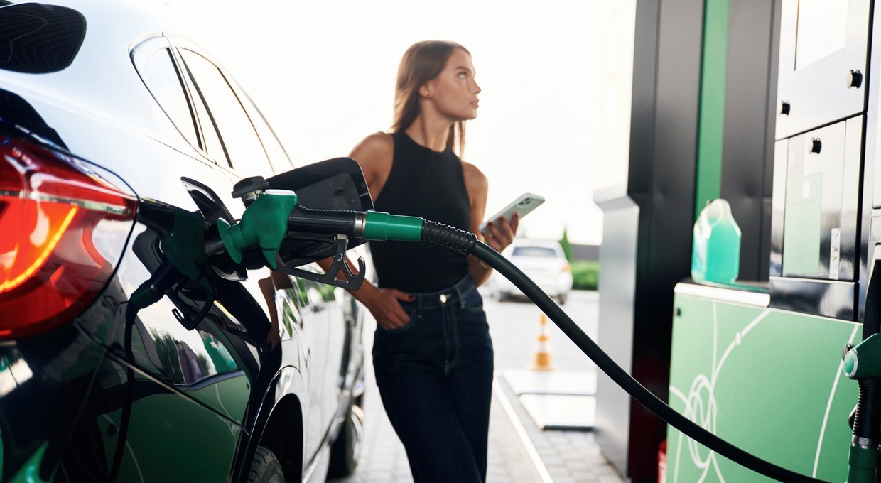 Pracownica stacji powiedziała, ile zarabia. Po słowach pani Marty w sieci burza