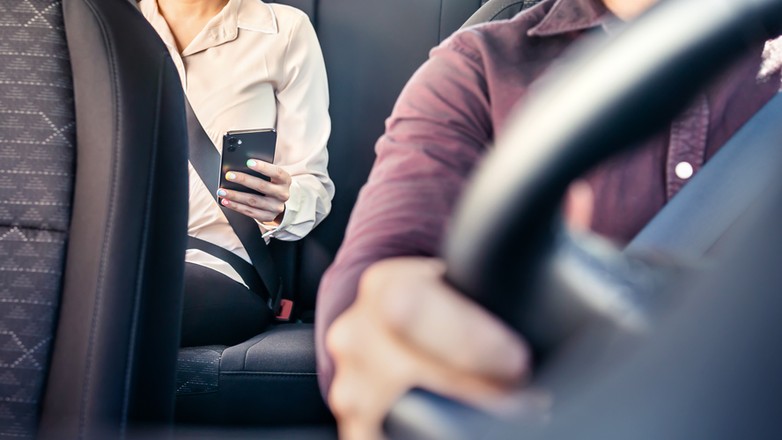 Przejazd na aplikację - zdjęcie ilustracyjne