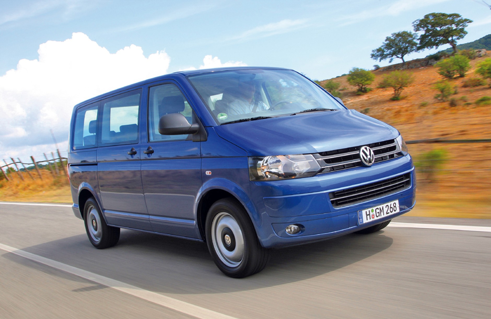 Volkswagen T5 - Transporter równa do szeregu