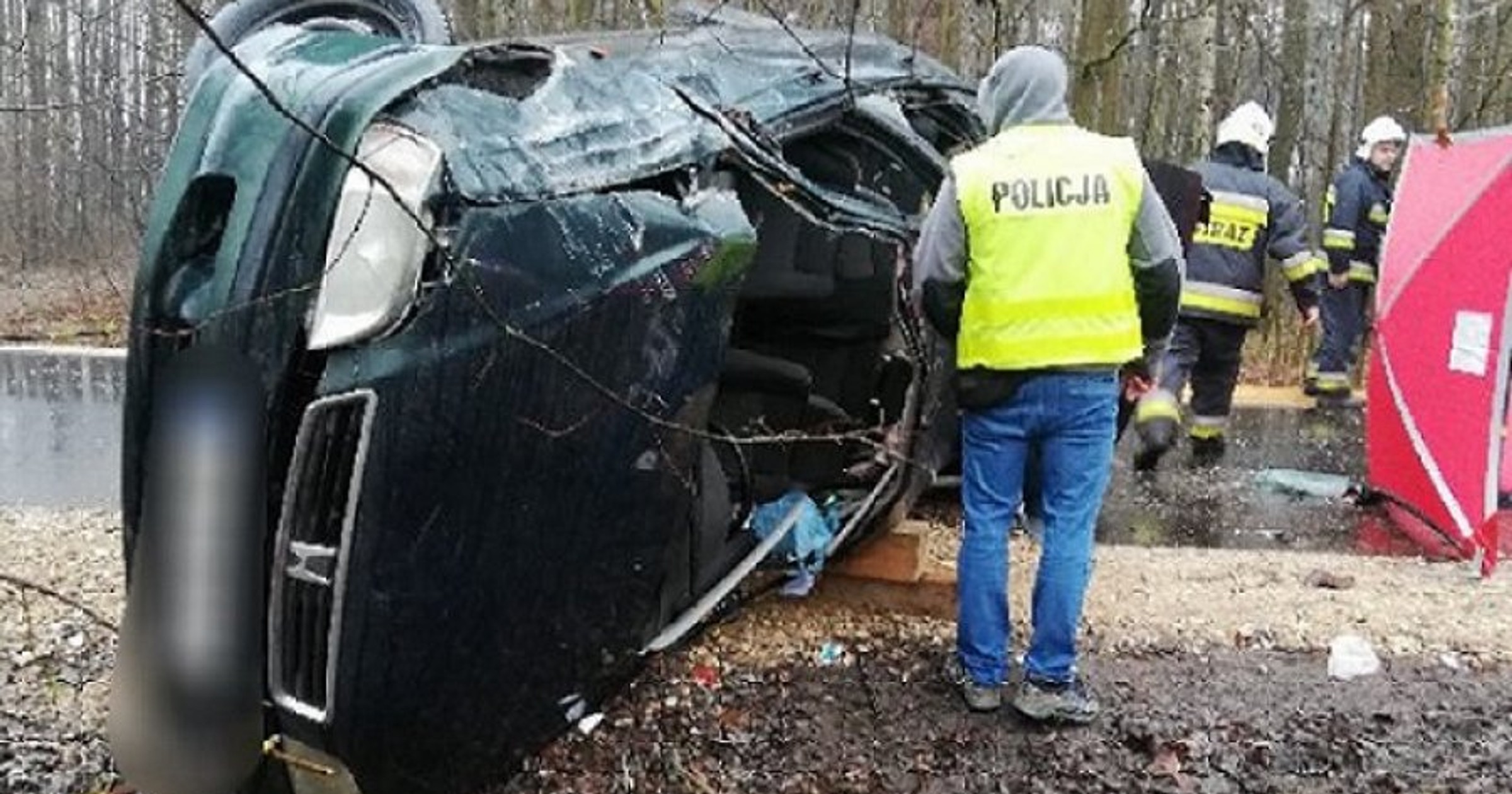 25-latek dachował i wypadł ze swojej Hondy. Śmiertelny wypadek k. Radomska