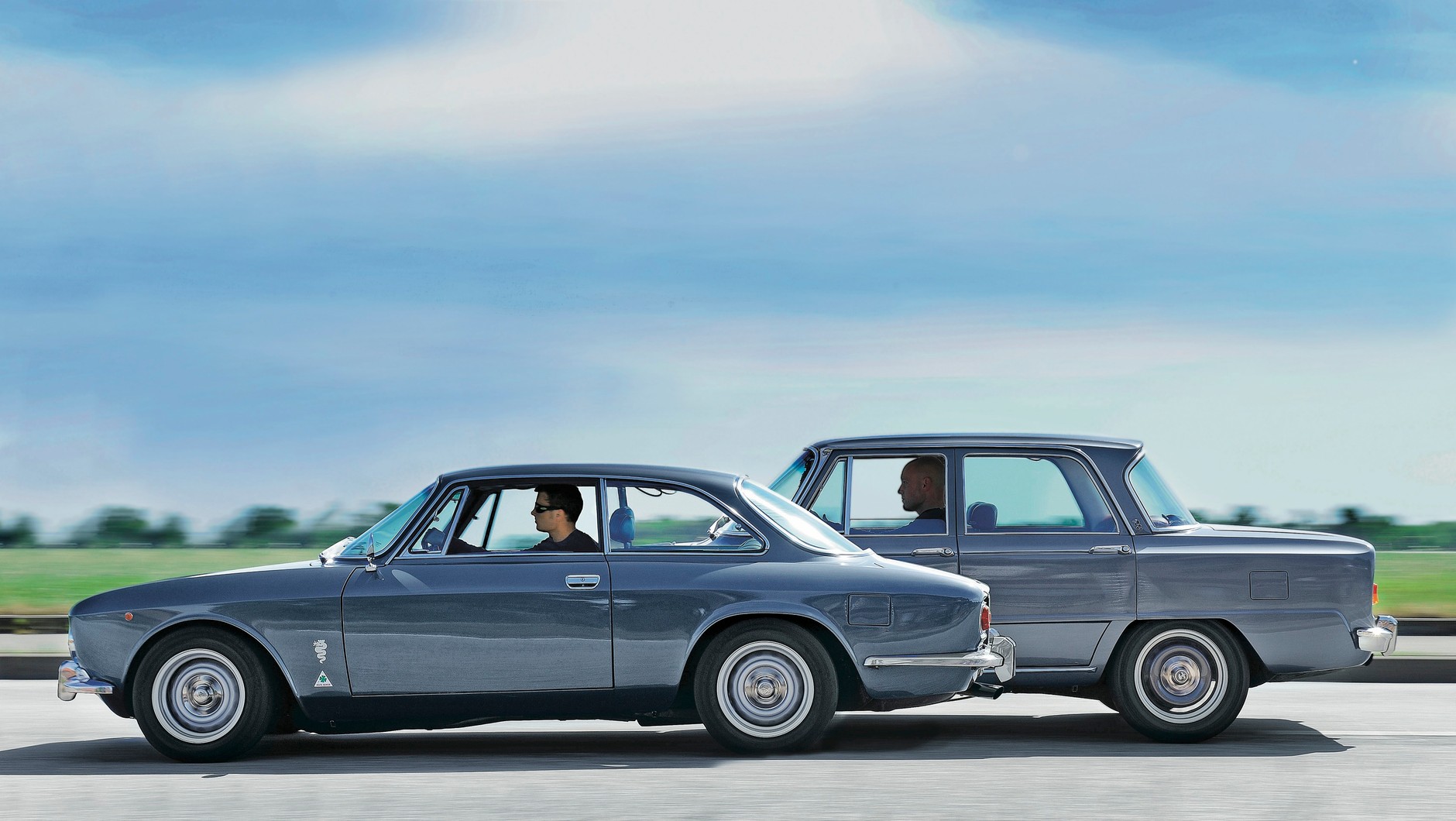 Alfa Romeo GT 1600 Junior vs. Alfa Romeo Giulia Super