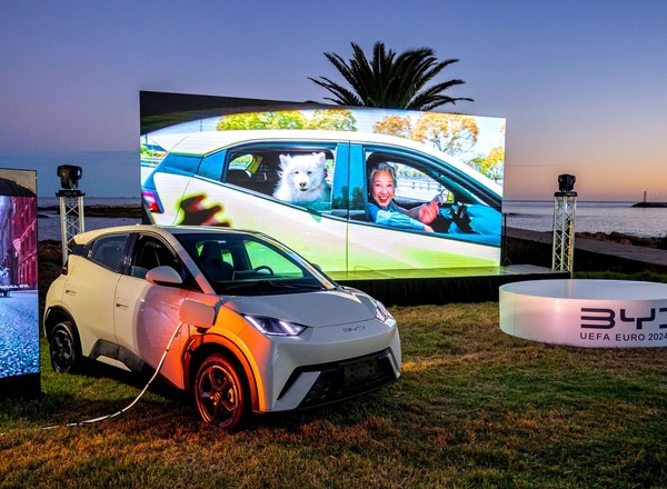 BYD rozważa drugą fabrykę aut elektrycznych w Europie. Chińczycy zapowiadają też model, który znokautuje konkurencję