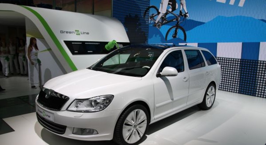 Skoda Octavia Green E Line (Paryż 2010)