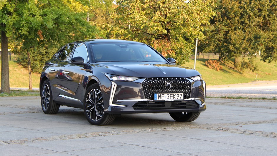 DS 4 PHEV Antoine De Saint Exupery