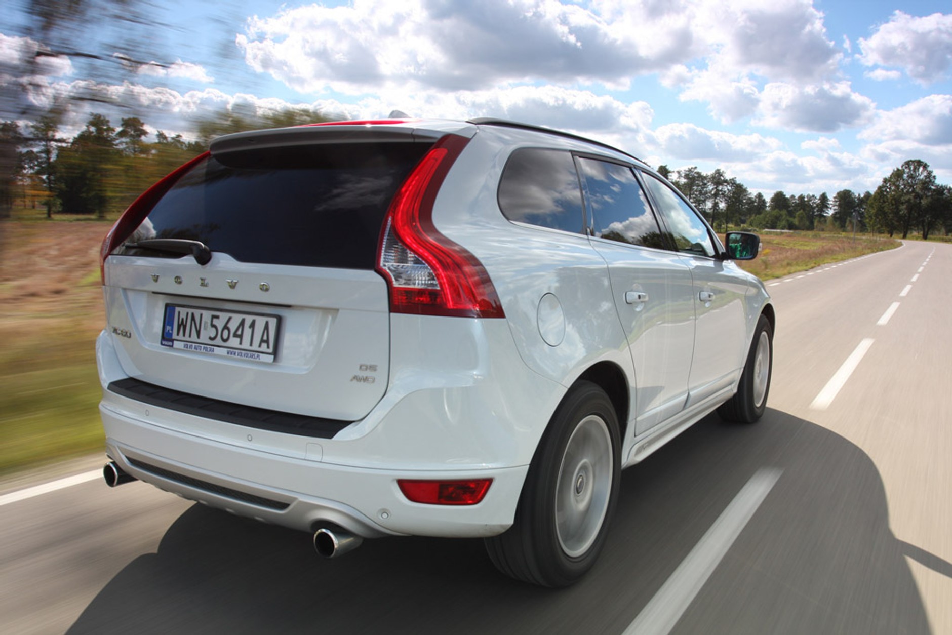 Volvo XC60: Finezyjny średni SUV