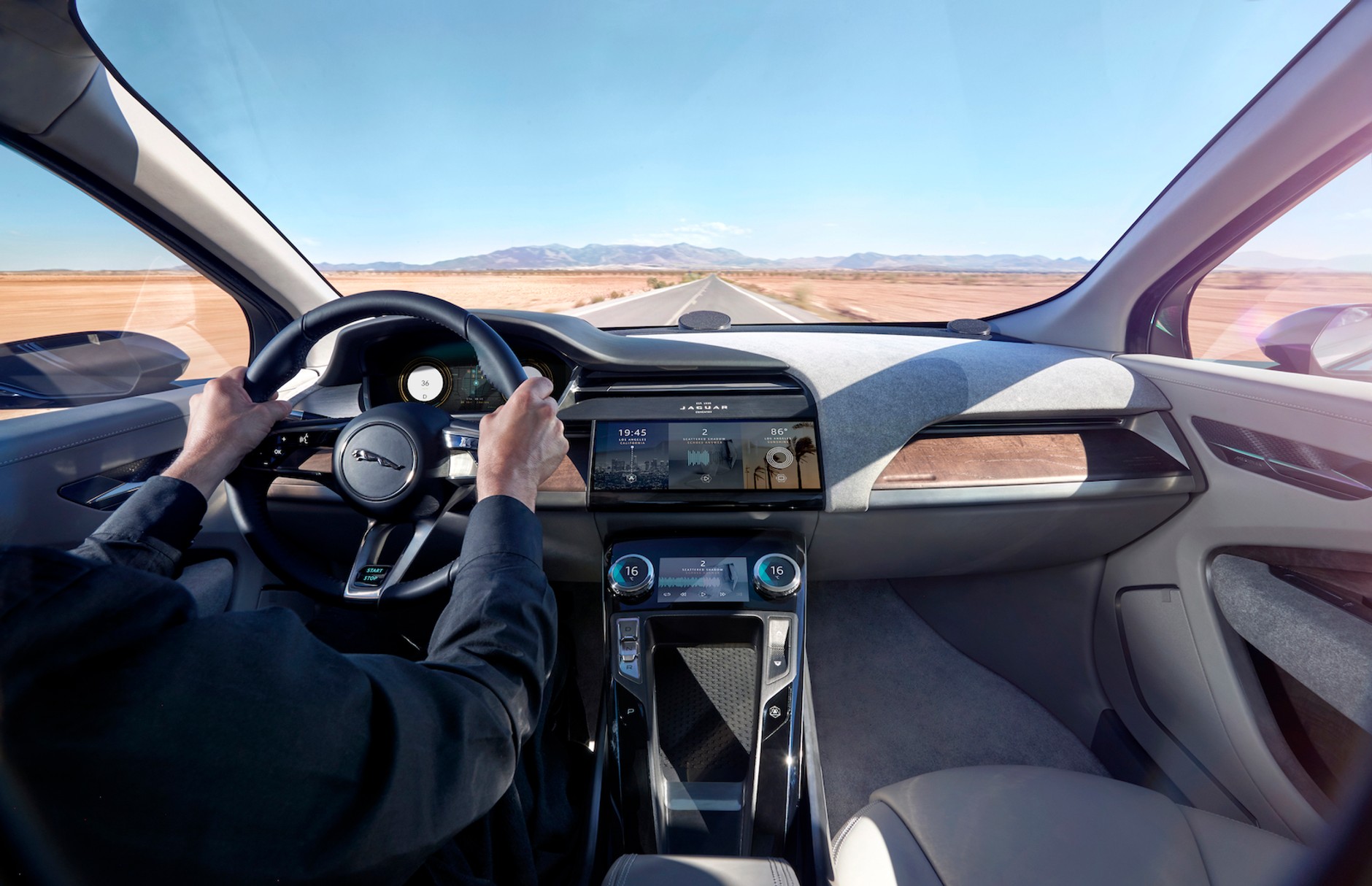 Jaguar I-PACE Concept