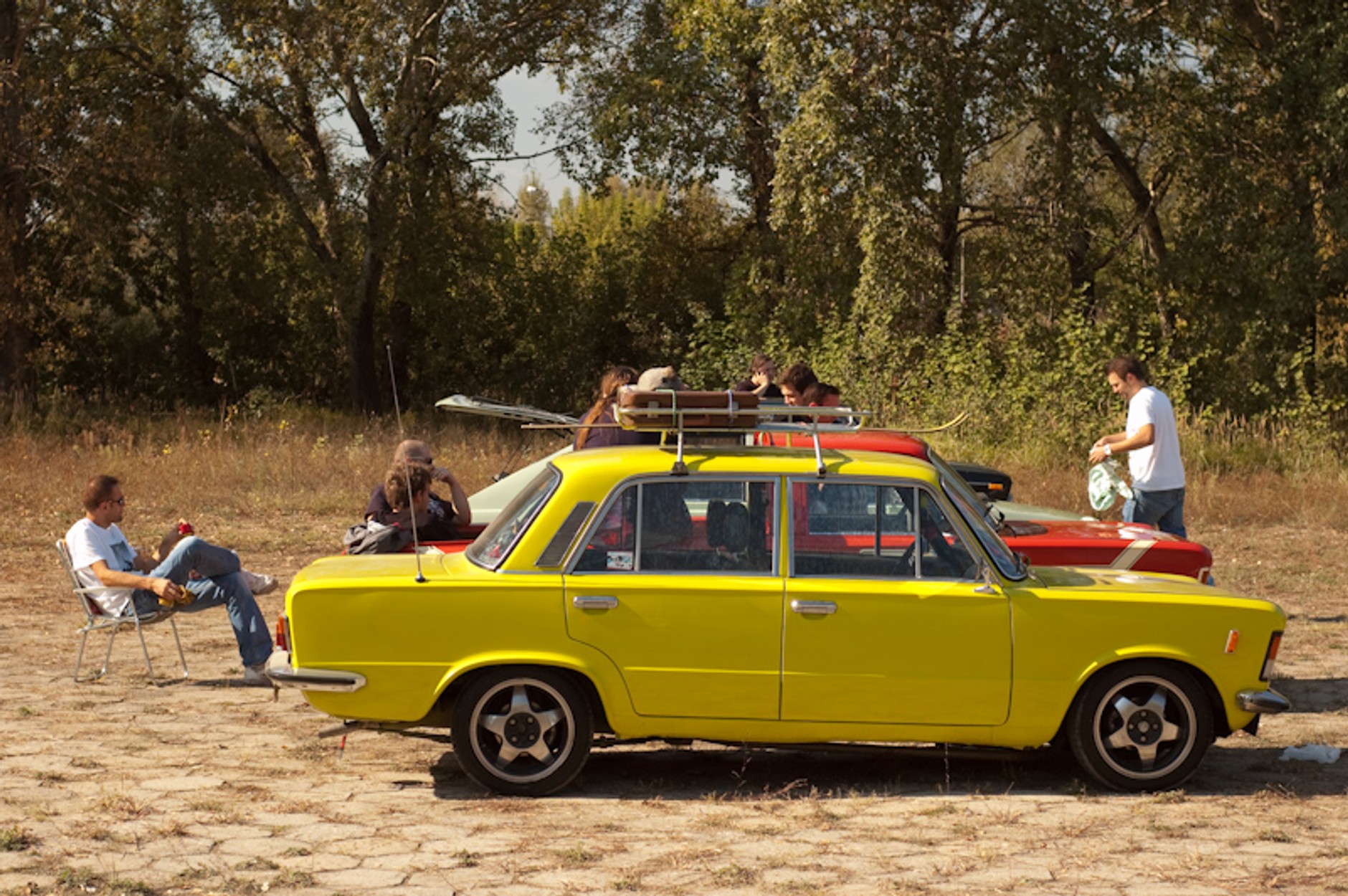 Polskie motocykle i samochody na torze FSO