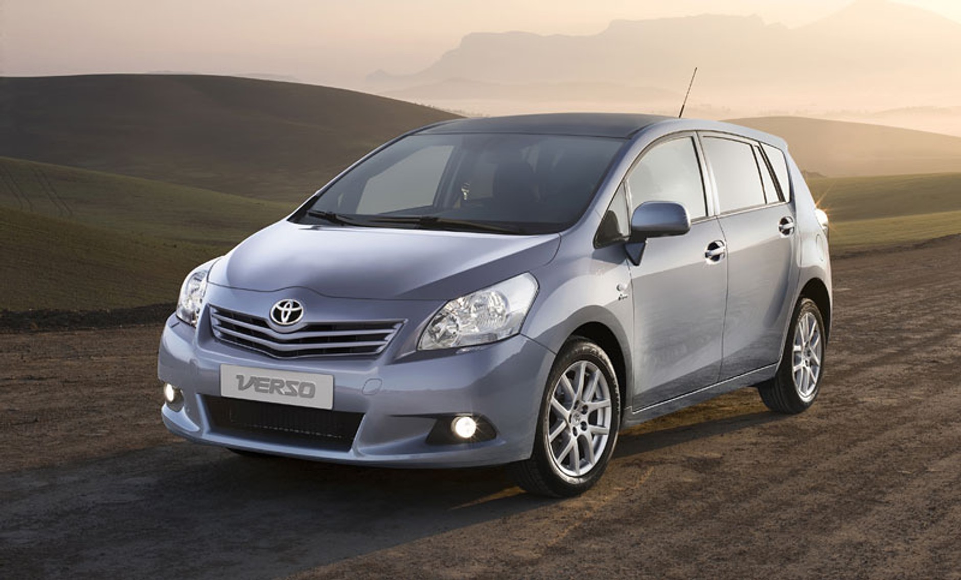 Genewa 2009: Toyota Verso – nowe 7-miejscowe MPV