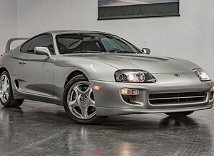 Toyota Supra w cenie Rolls-Royce'a!