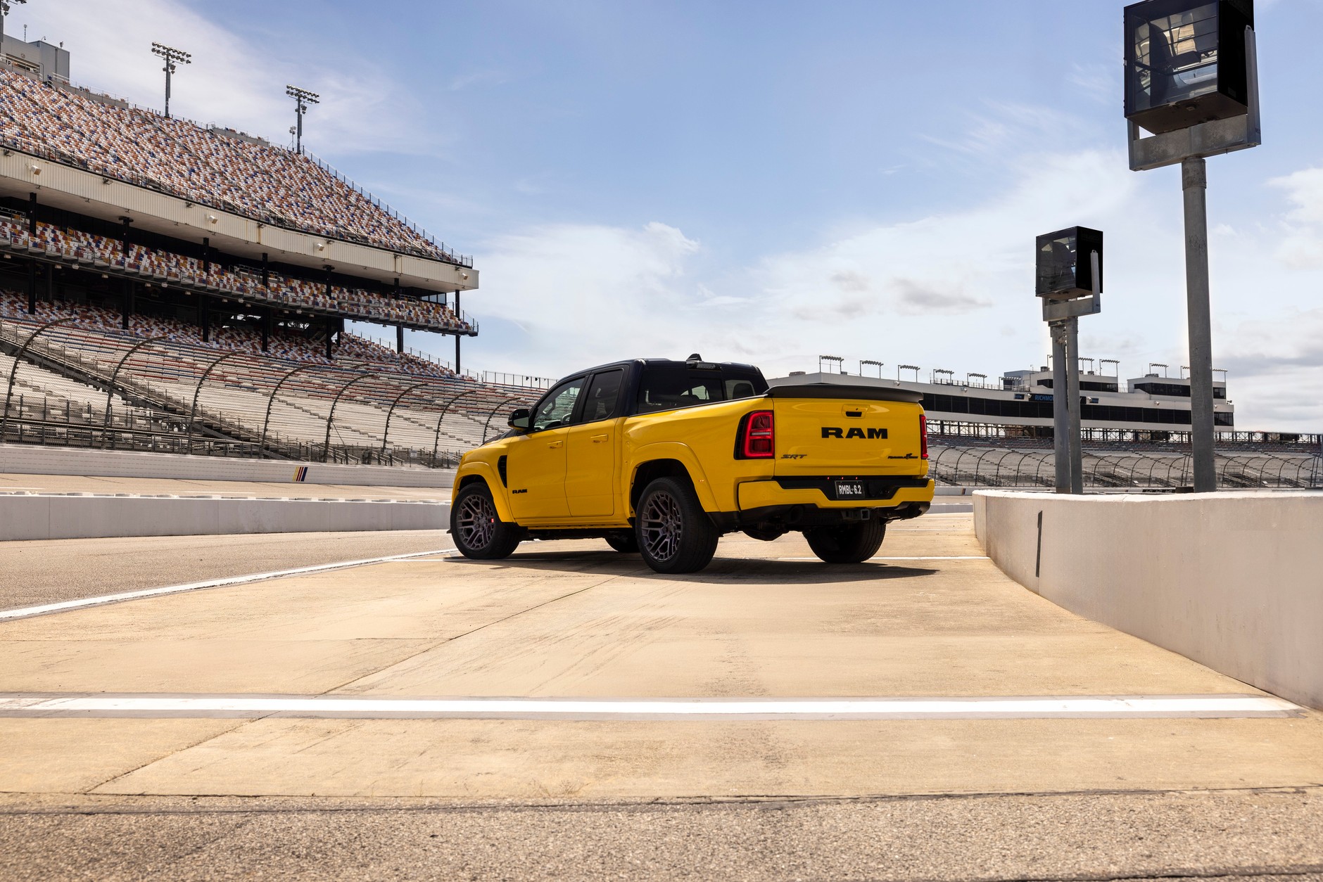 Ram 1500 Rumble Bee SRT