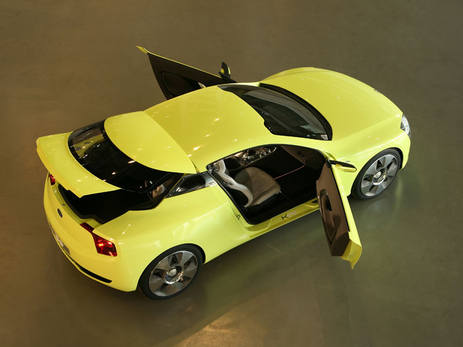 IAA Frankfurt 2007: Kia Kee – sportowe coupe z Korei