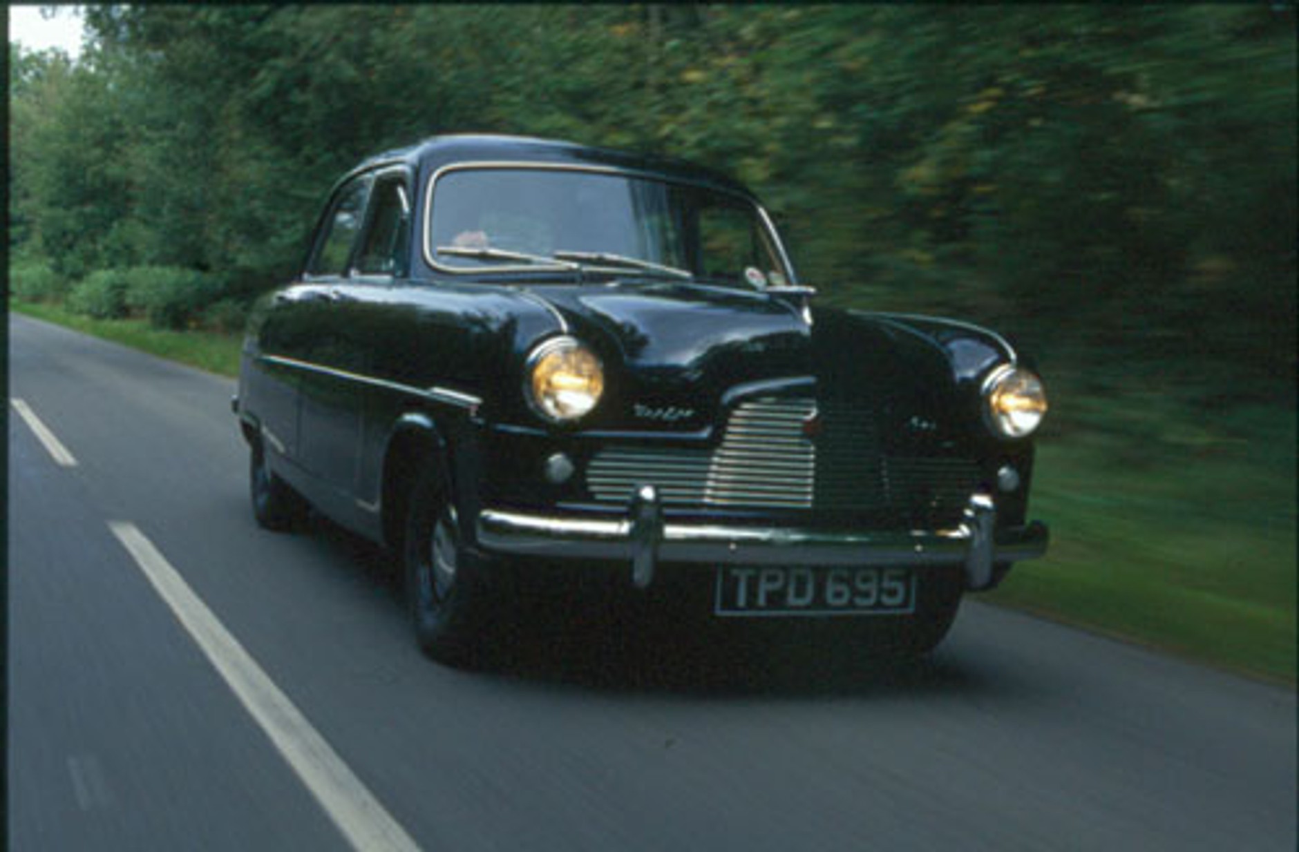 Ford Zephyr Mk I - Łagodny powiew nowości