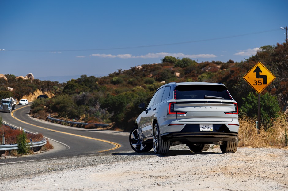 Volvo EX90