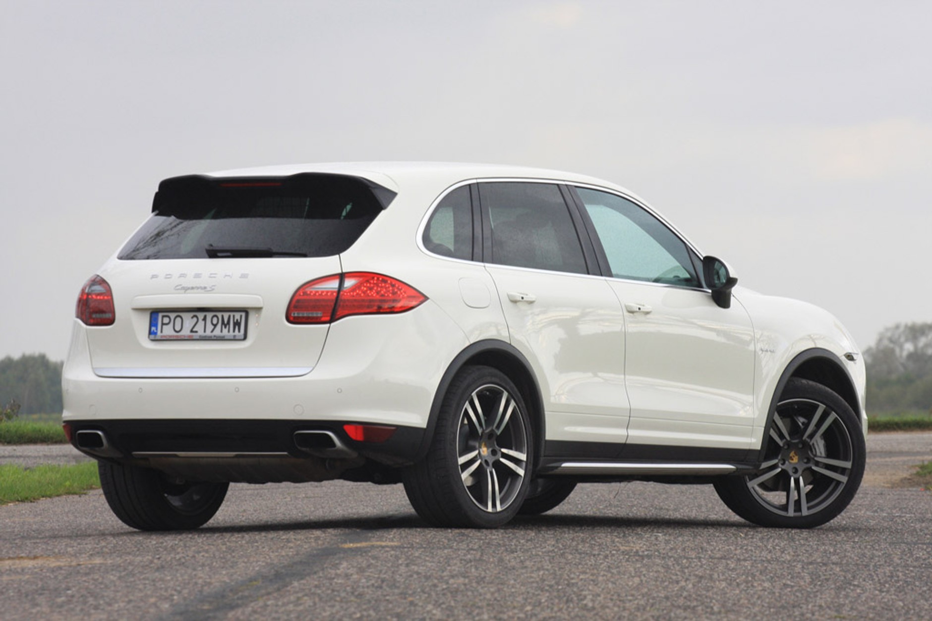 Porsche Cayenne: czy hybryda ma sens?