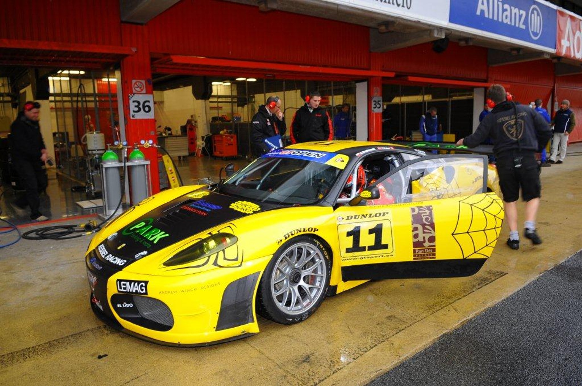 Wyścigi: udane testy Super GT w Barcelonie