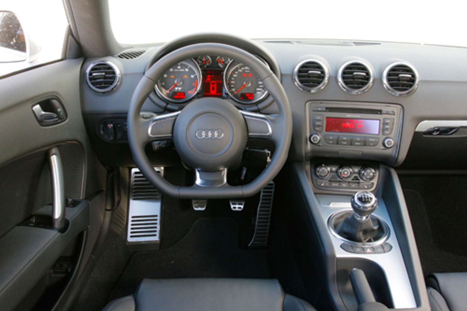 AUDI TT 2.0 TFSI - Wróg czy przyjaciel?