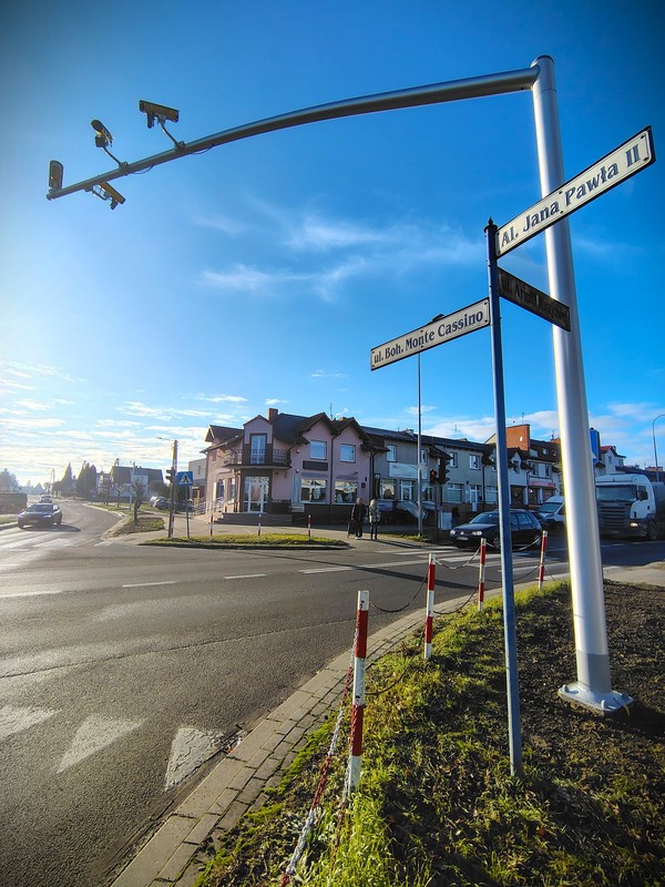 System Red Light daje szanse na przejazd bez kary. Mamy na to 2 sekundy