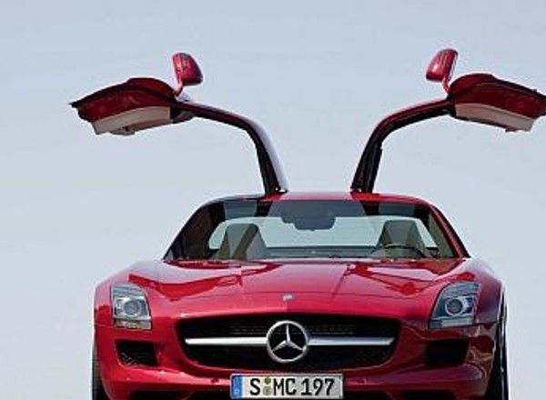 Mercedes SLS AMG - Zachwyt totalny