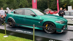 Alfa Romeo za "bańkę" – w Polsce zamówiło ją sześć osób