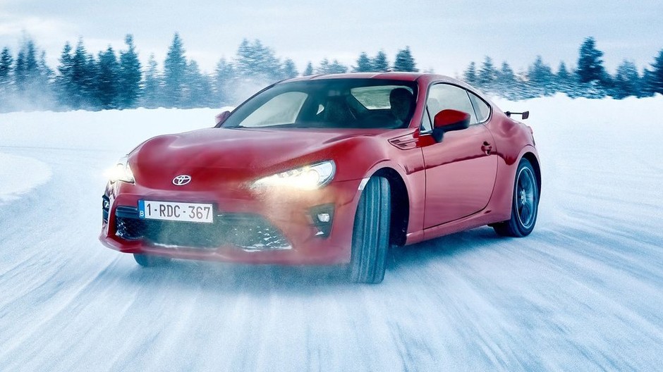 TOYOTA GT86