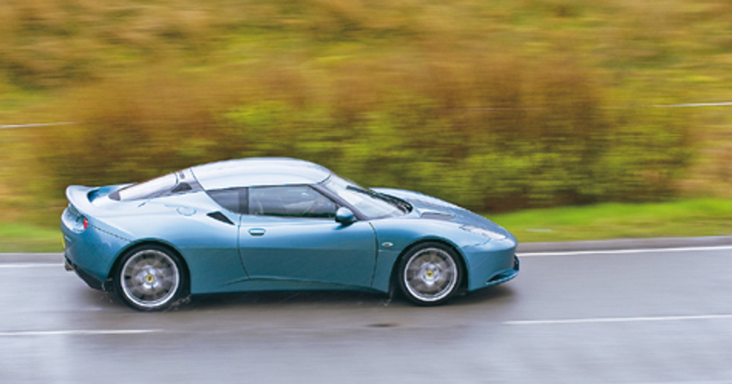 Lotus Evora 2+2: Diabeł ukryty jest w szczegółach