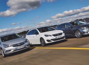 Nowe Renault Megane Grandtour kontra Opel Astra i Peugeot 308