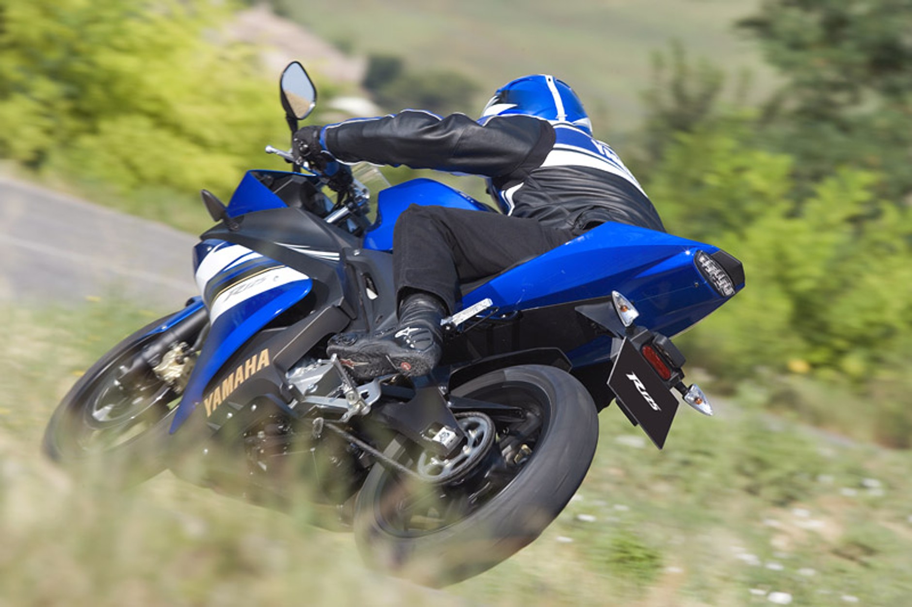 Yamaha YZF-R 125: nowy mały ścigacz na rok 2008