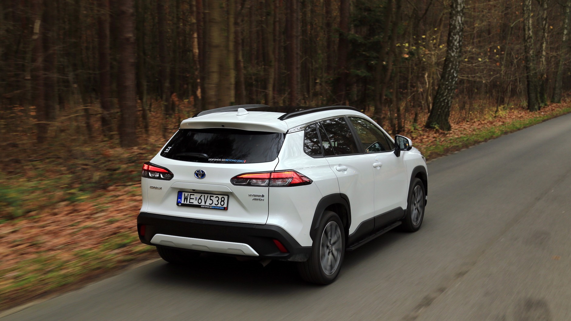 Toyota Corolla Cross 2.0 Hybrid AWD-i (2022 r.)