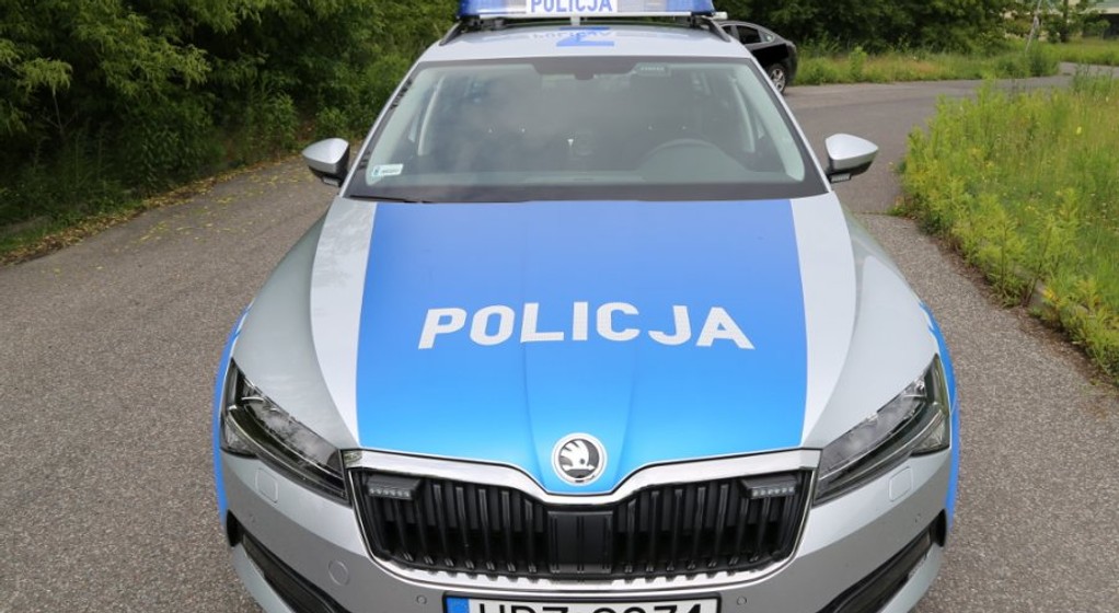 Nowe radiowozy – 272-konne Skody Superb