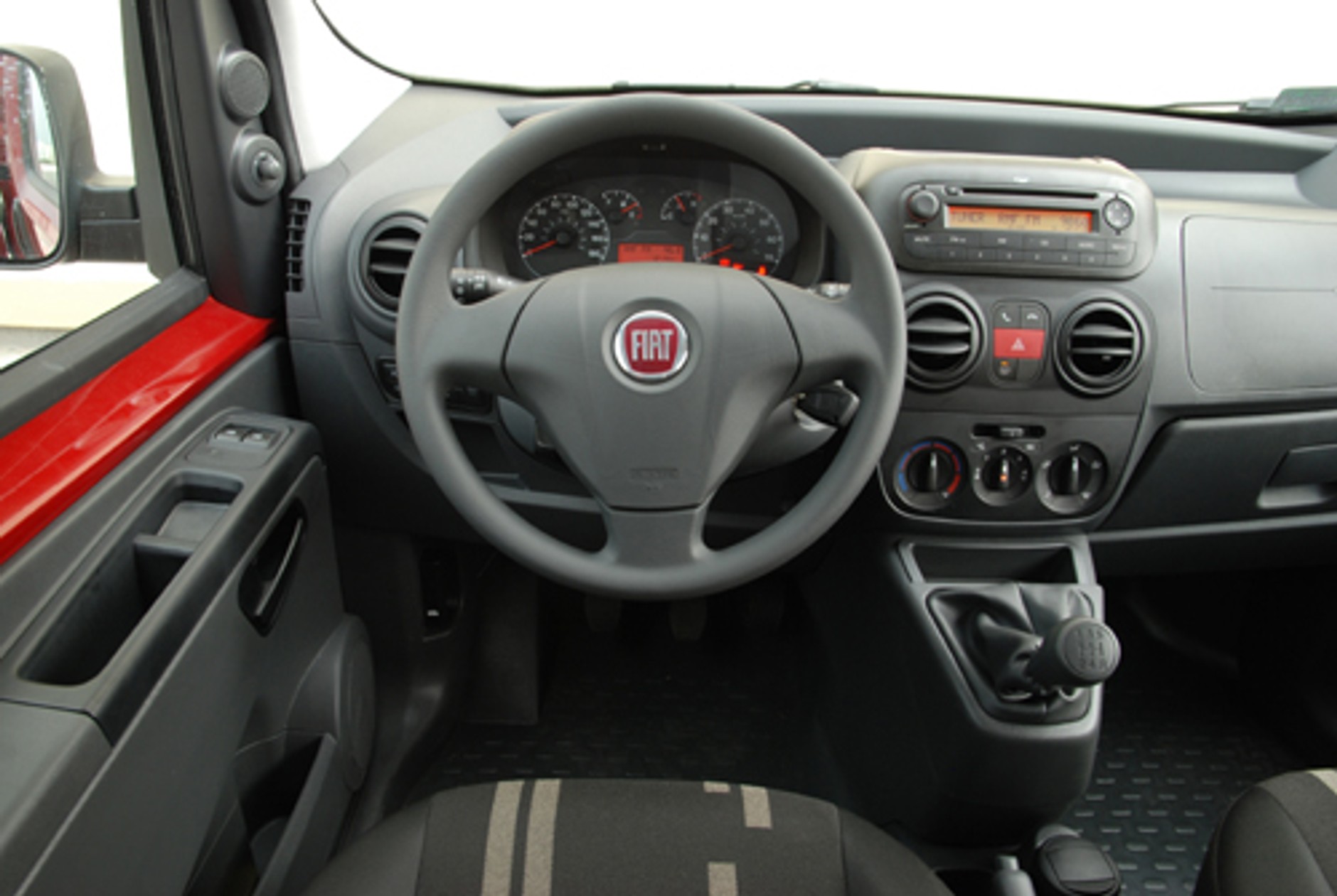 Fiat Fiorino Kombi 1.3 Multijet Elegant - Dla majstra na wakacje