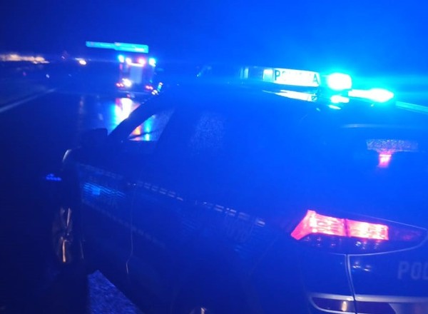 Kierowca Skody potrącił pieszego na ekspresówce. Śmiertelny wypadek na trasie S8