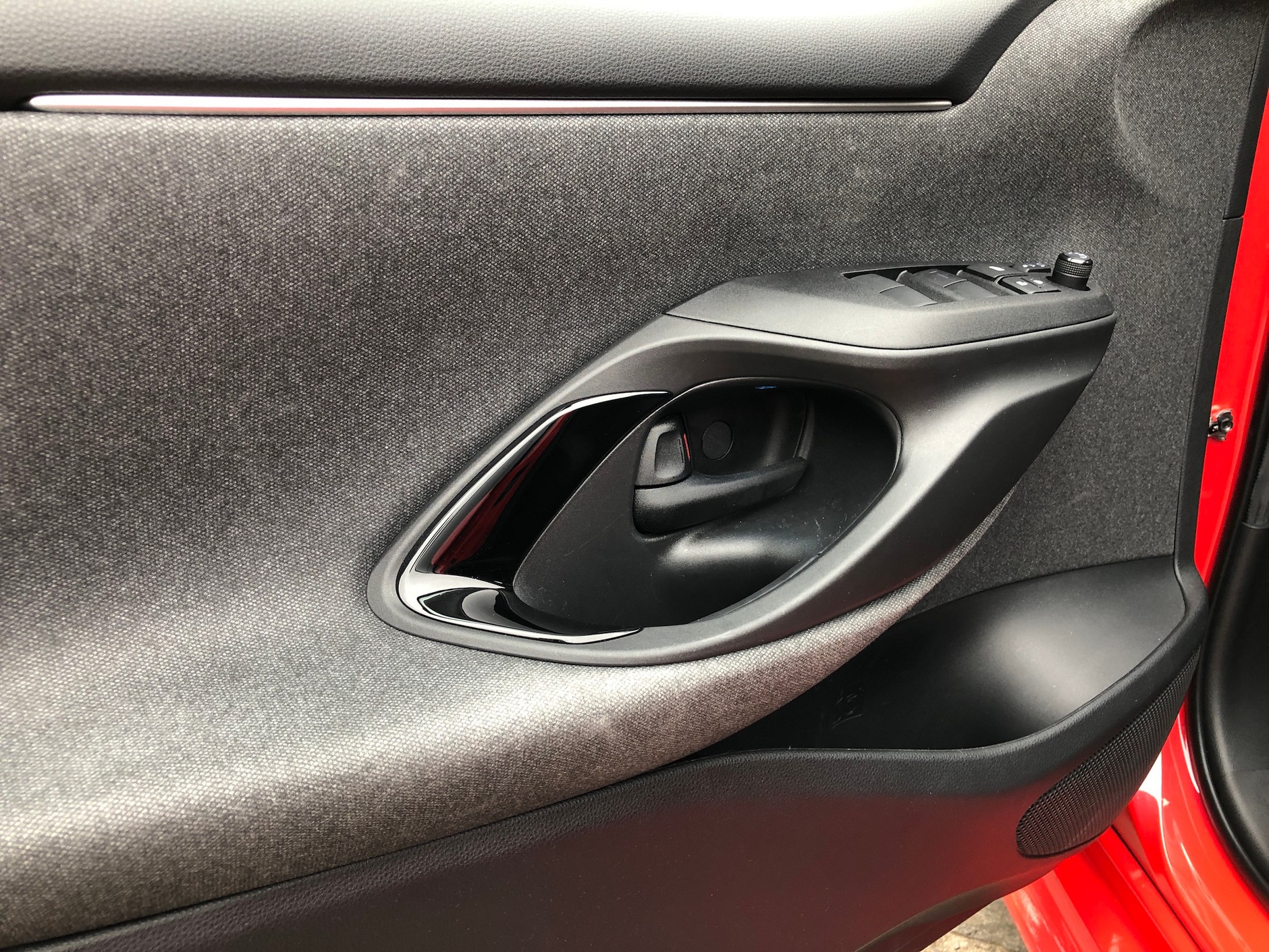 Nowa Toyota Yaris 1.5 Hybrid Premiere Edition