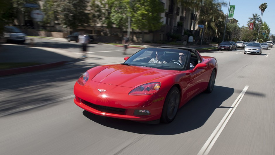 Chevrolet Corvette to zabawa w standardzie 