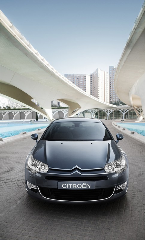 Citroën C5 1.6 HDi: limuzyna prawie jak ciężarówka