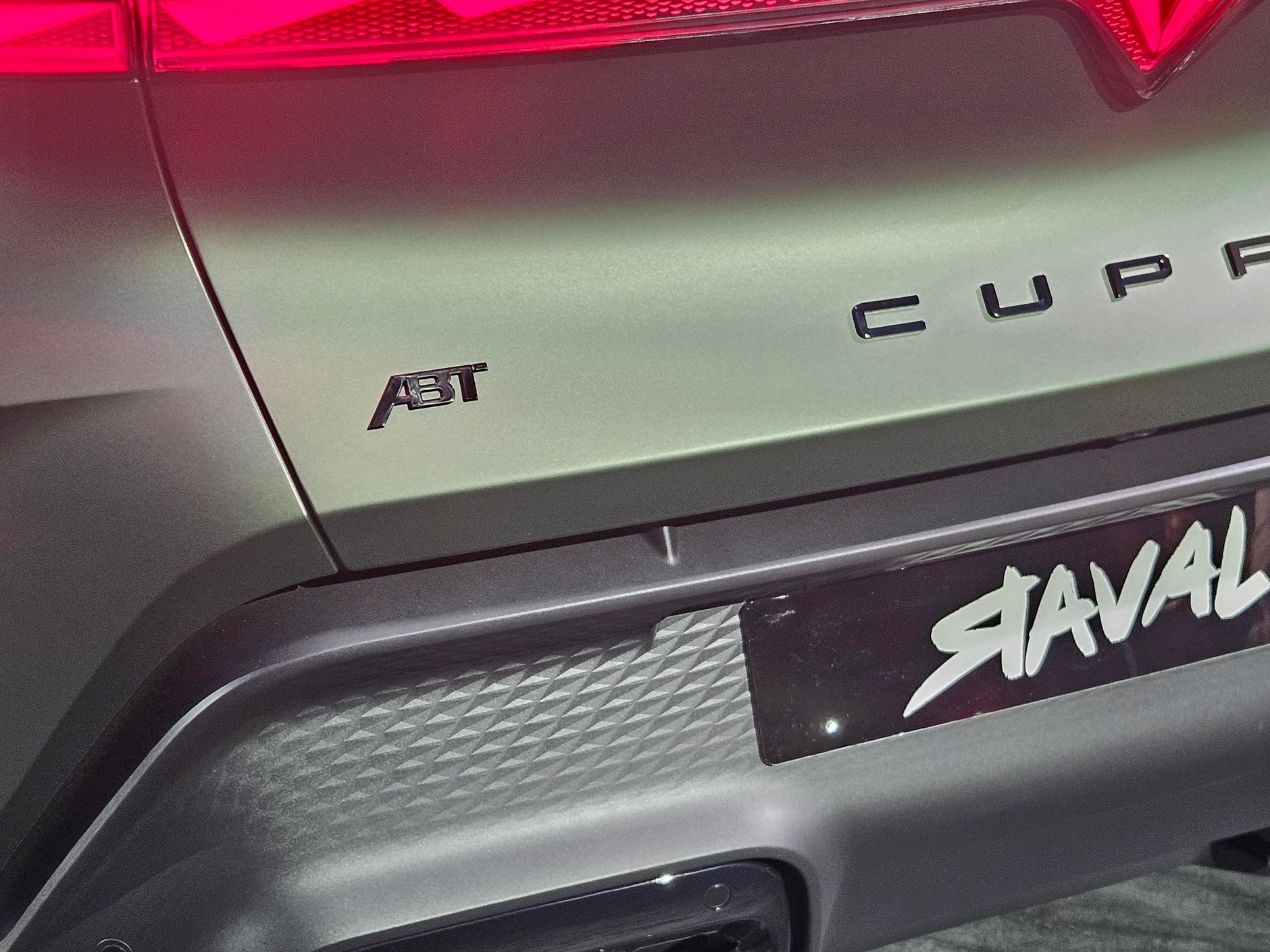 Cupra Raval VZ CUSTOM by ABT na targach w Paryżu