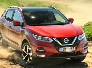 Nissan Qashqai Tekna 1.7 dCi 4WD Xtronic – czy warto zainwestować w nowego diesla?