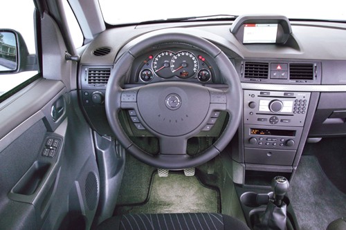 Skoda Roomster, Nissan Note, Renault Kangoo, Opel Meriva - Małe nie musi być ciasne!