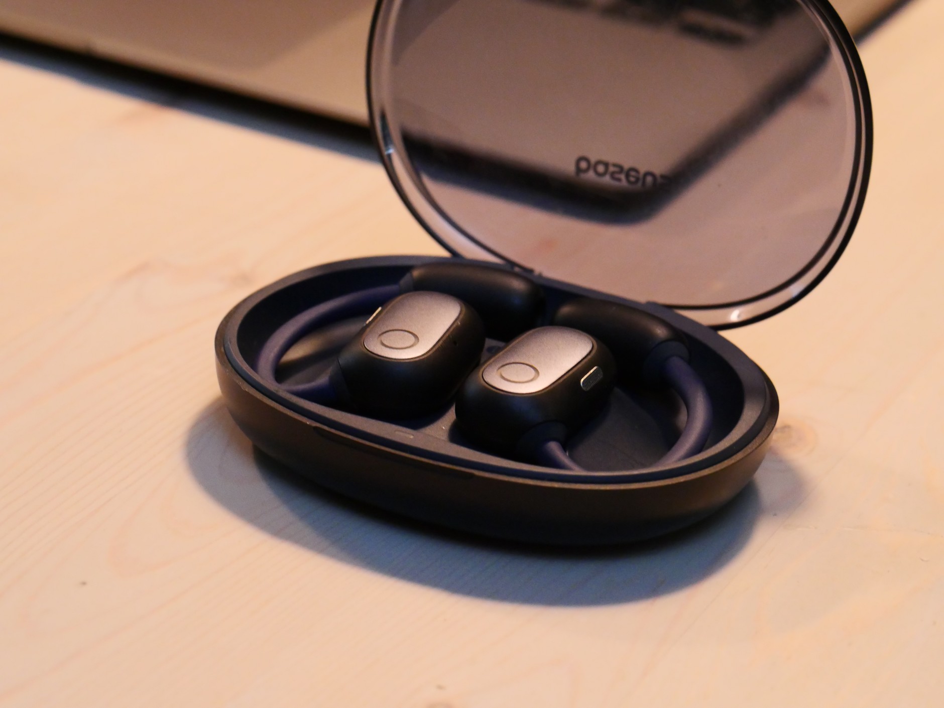 Baseus Eli Sport 1 – etui ładujące