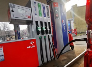 E10 to przeżytek? W Polsce ma być E85. Ma stać się popularne i pomóc w ekologii